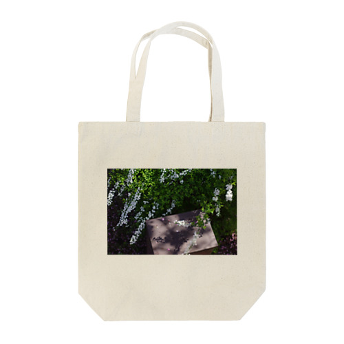 もれ日雪柳 Tote Bag