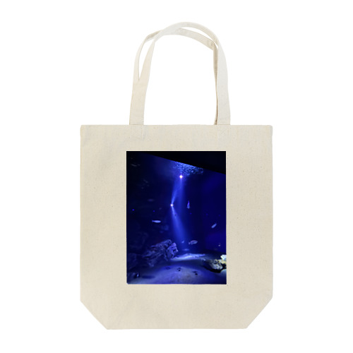 夜の水族館 Tote Bag