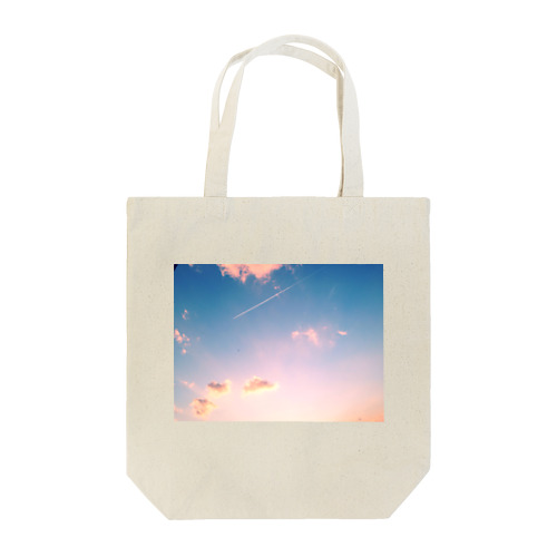 飛行機雲と夕焼け Tote Bag