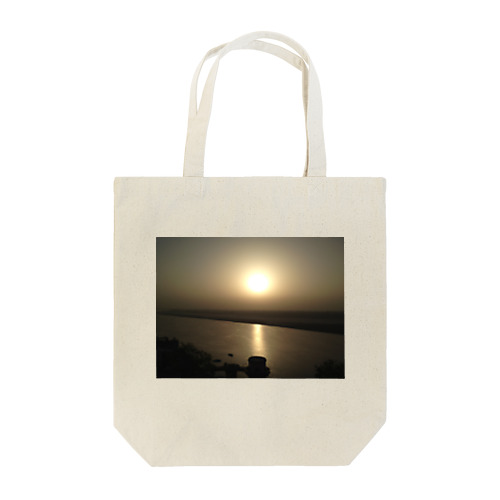 Rising sun at The Ganges Tote Bag