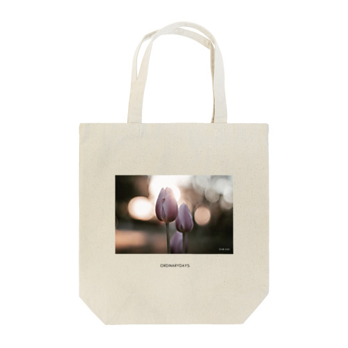 MOODY FLOWERS Tote Bag