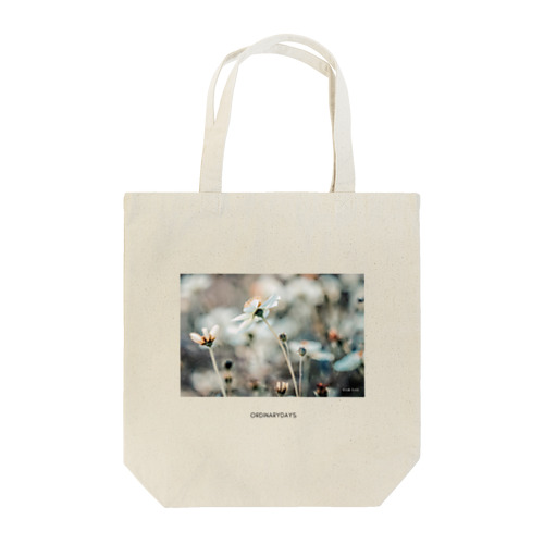 MOODY FLOWERS Tote Bag