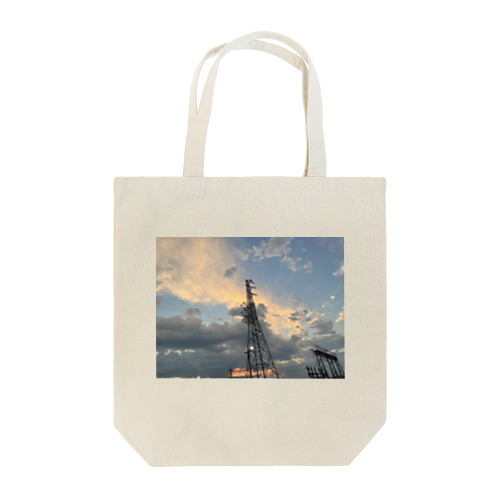 (セール中)Sunset over the tower Tote Bag