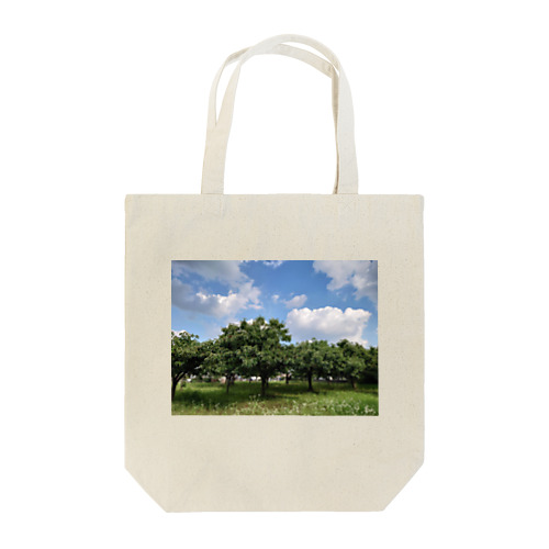 梅雨の晴れ間 Tote Bag