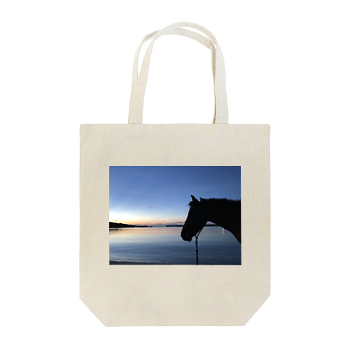 夕暮れの馬 Tote Bag