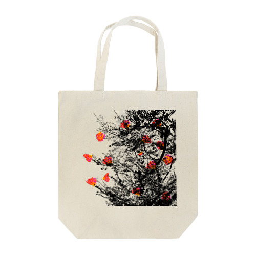 黒桜に木蓮蝶 Tote Bag