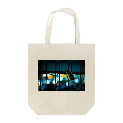 南京錠と夜景 Tote Bag