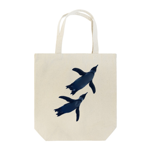 並んで泳ぐペンギン Tote Bag