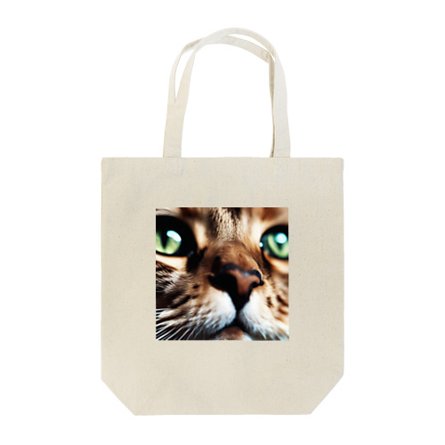 キャットフードの匂いに反応する猫 Tote Bag