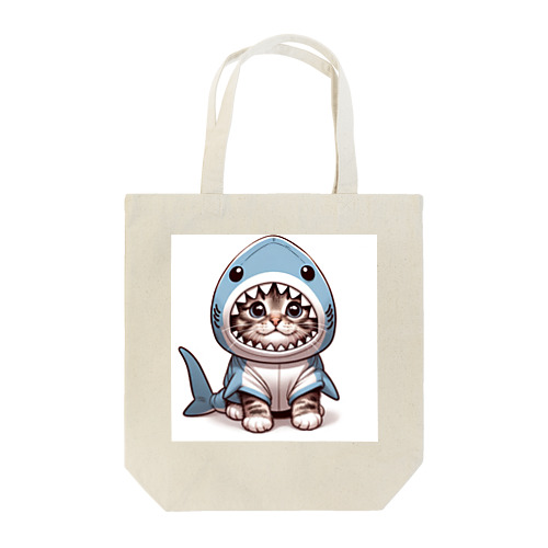サメのフードを被った愛くるしい子猫 Tote Bag