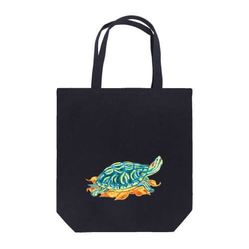 春を待つ アカミミガメ 小春 A Tote Bag