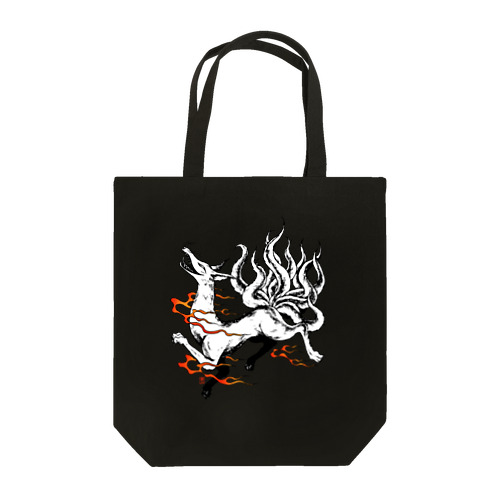 九尾の狐 Tote Bag