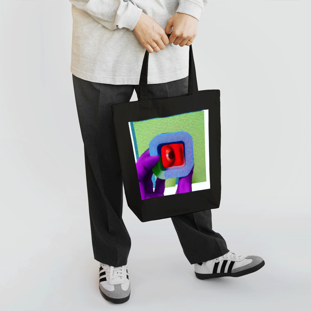 パラレルワルツの左目取れちゃった Tote Bag