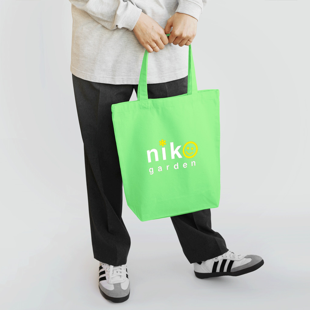 Niko  Gardenのニコガーデン　白ロゴ トートバッグ