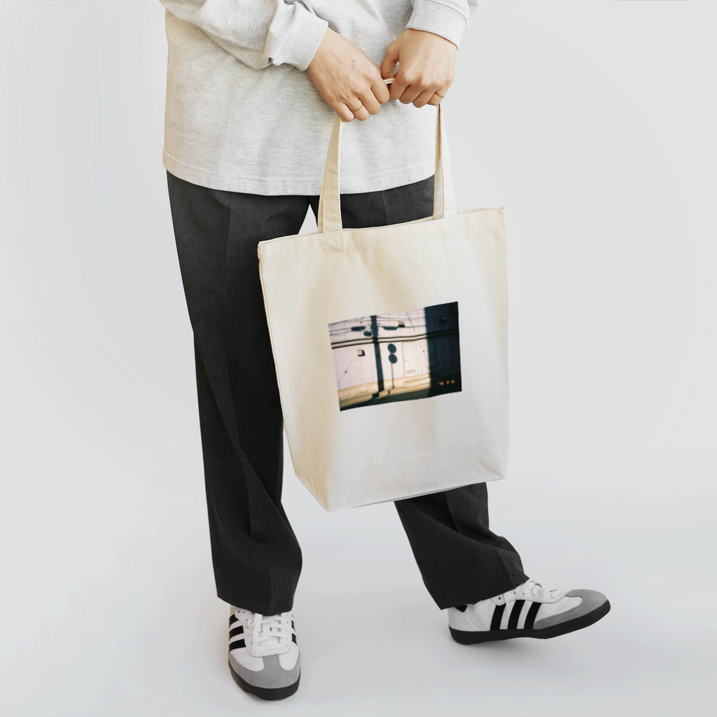 neli+の標識 影 Tote Bag