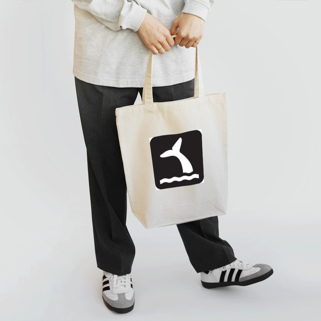 NC-HappyのWhale Tote Bag