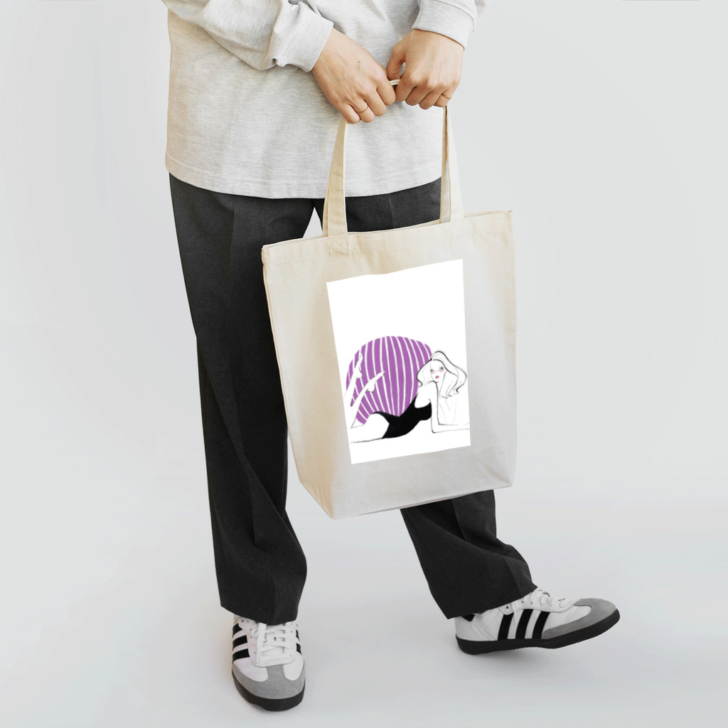 Jojo Yan | A Fashion Illustratorのバランスボール Tote Bag