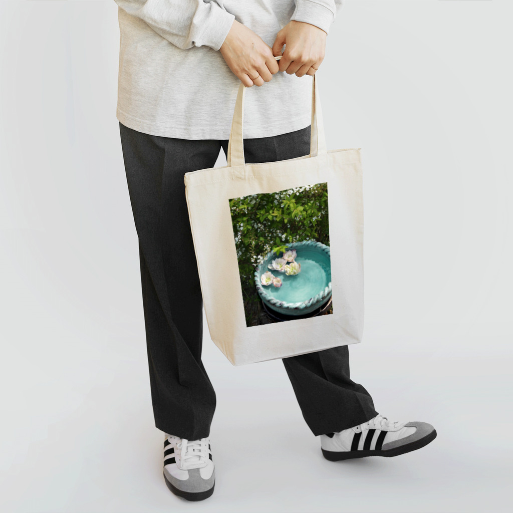 kanoshaのgardening02 Tote Bag