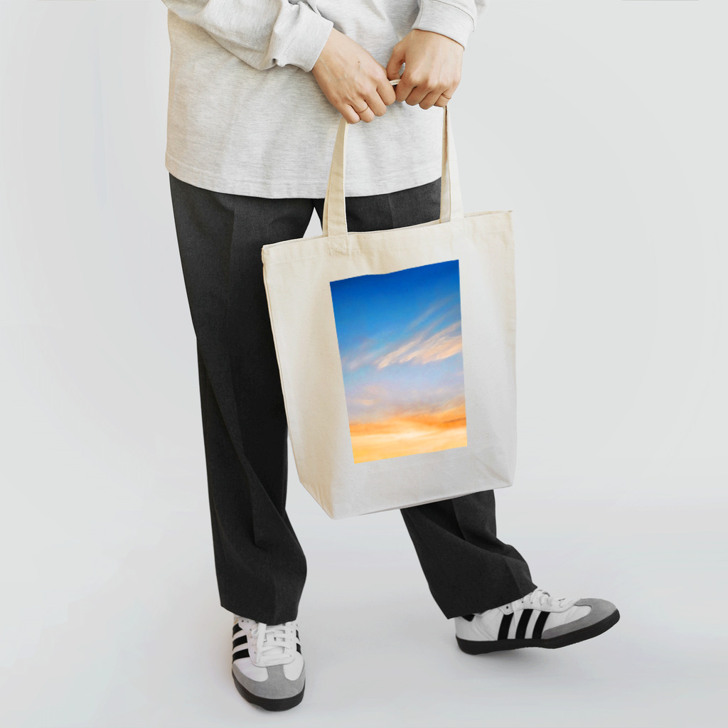 dizzyの夜と朝の間のシマシマ空🌄 Tote Bag