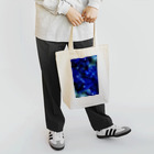 箱辺の彼方の空 Tote Bag