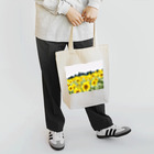 YOBULLCOの向日葵 Tote Bag