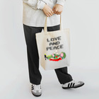 nnmnnjiのLOVE AND PEACE Tote Bag