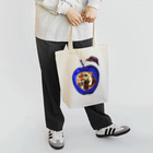 HANDSOMEの虎と青りんご_Tiger and apple Tote Bag