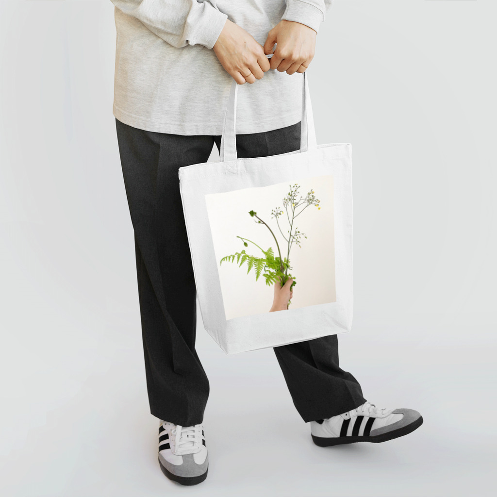 サエコの2019年4月17日の散歩中に摘んだ草 Tote Bag