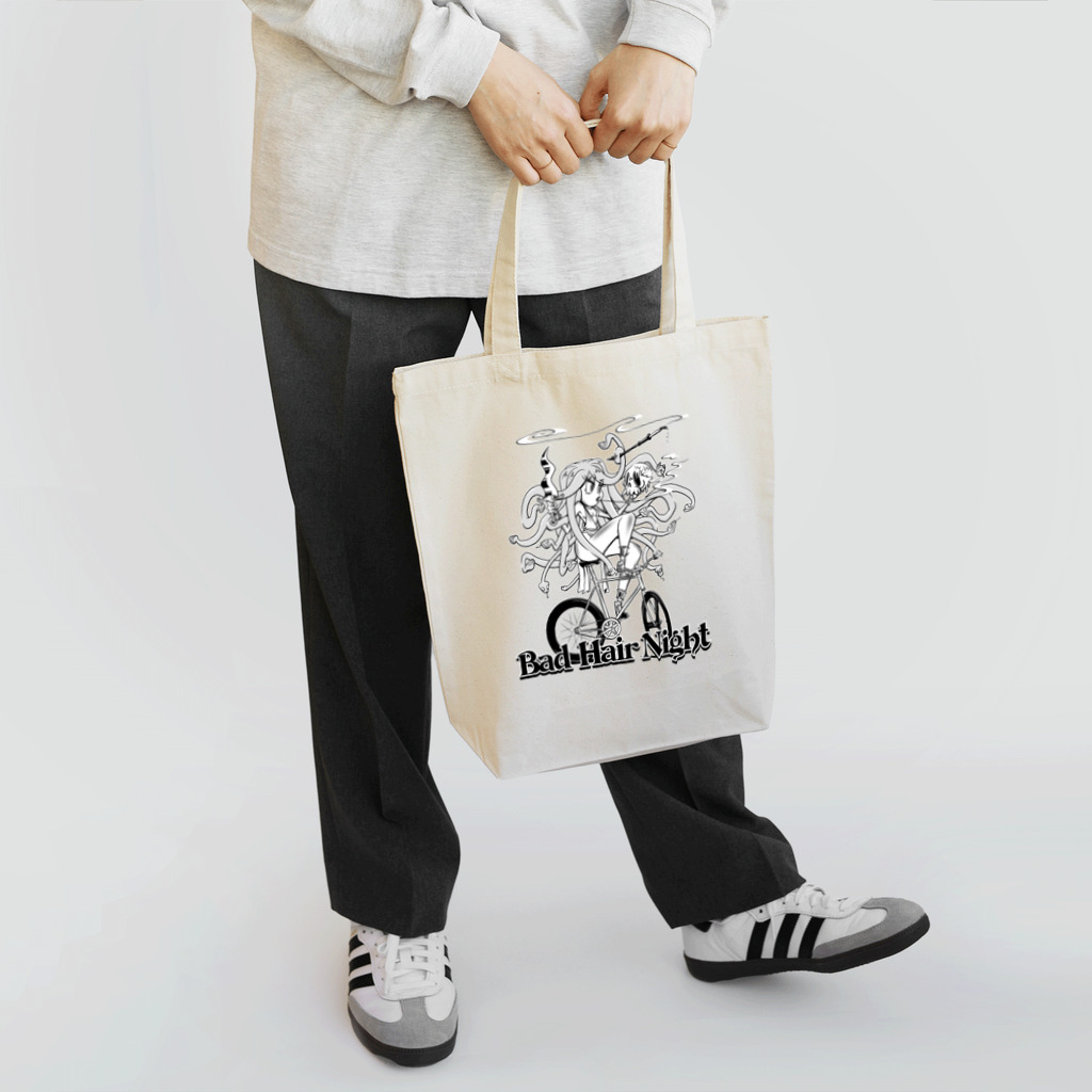 nidan-illustrationの“Bad Hair Night” Tote Bag