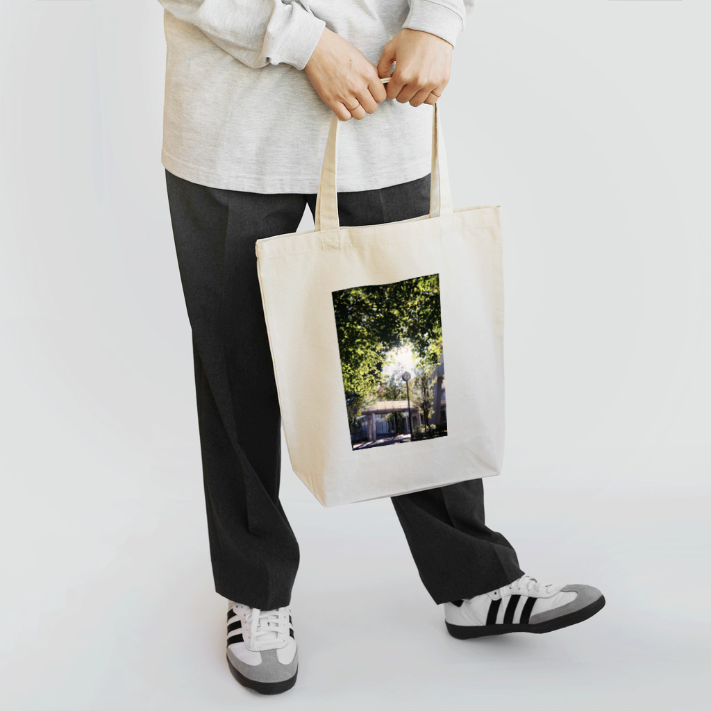 牛の宝箱のtoho Tote Bag