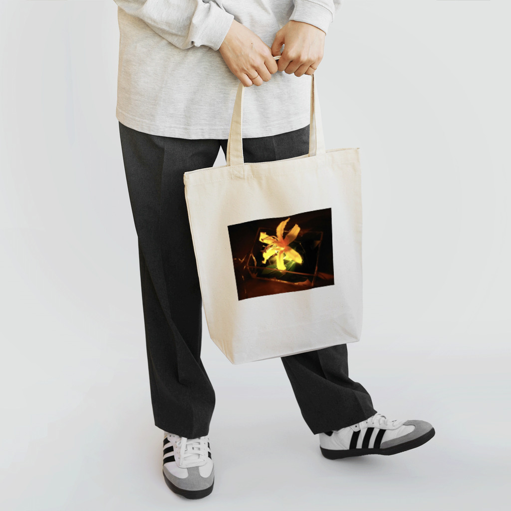 Y-Tの輝け花よ Tote Bag