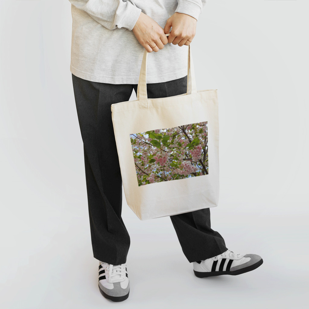 ハチドリ販売所の日本の春 桜A Tote Bag