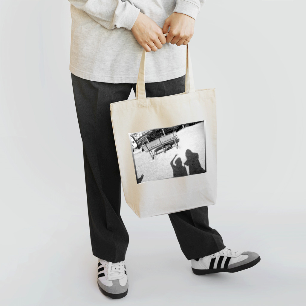 あきの日陰 Tote Bag