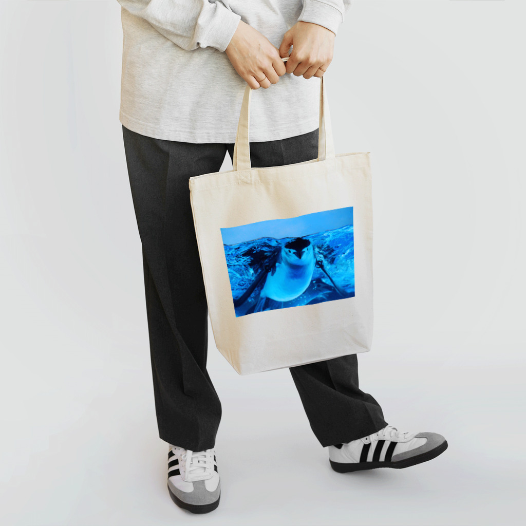 ペンギンの写真のヒゲペンギン　写真　リアル Tote Bag