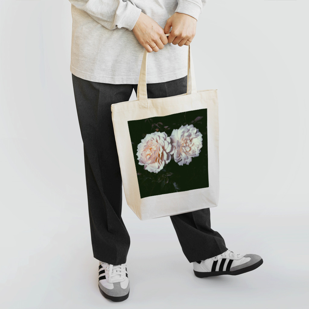 ミウラリョウスケのwhite rose series Tote Bag