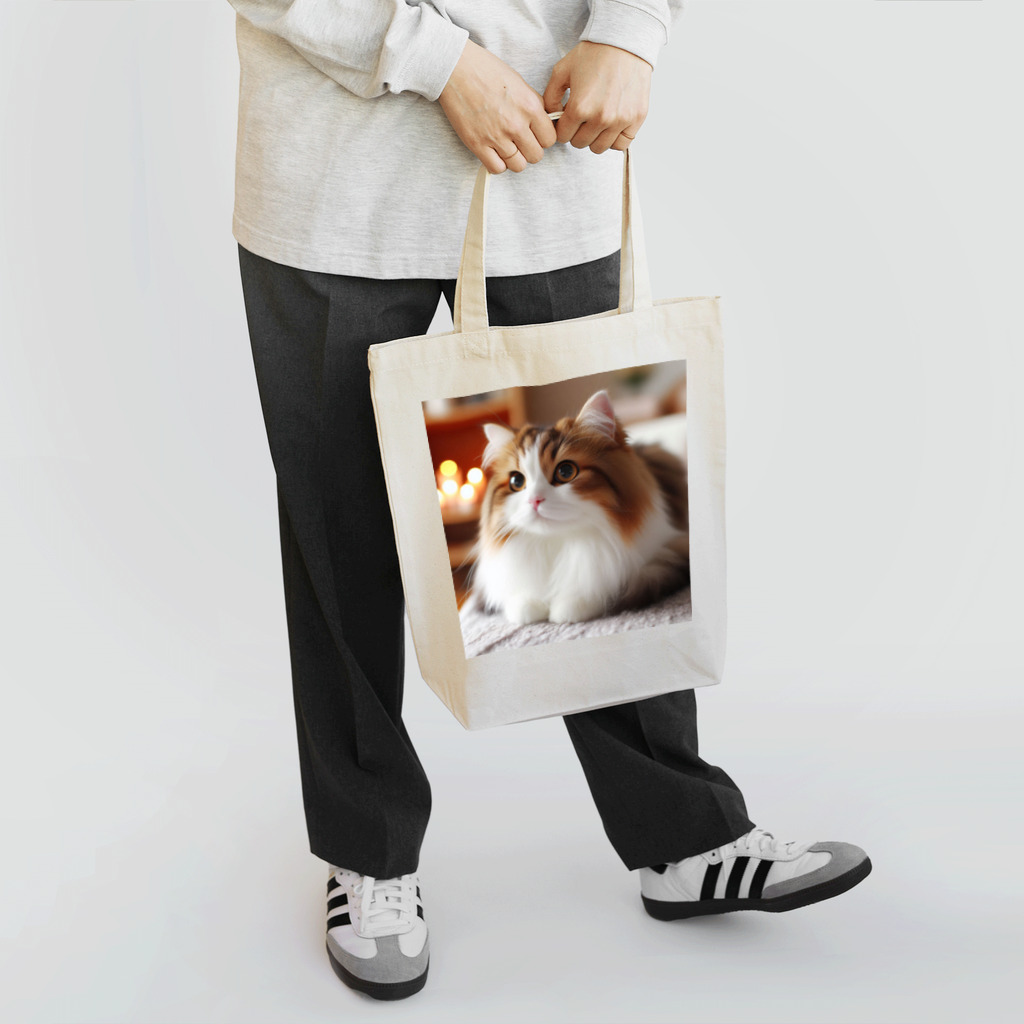 猫　ねこグッズギャラリーのふわふわの三毛猫 トートバッグ