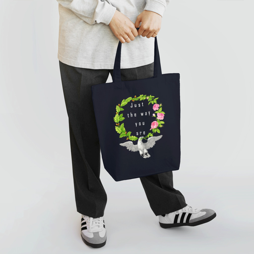 PALA's SHOP　cool、シュール、古風、和風、の幸福を運ぶ鳥「Just the way you are」 Tote Bag