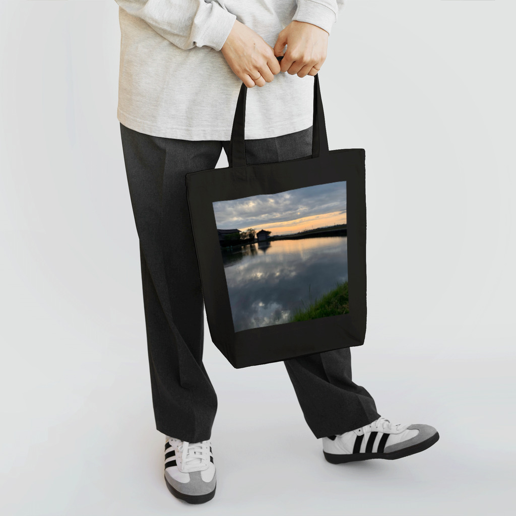 🇯🇵Ichigoichie 苺いち絵の#2 At twilight -rice field Tote Bag