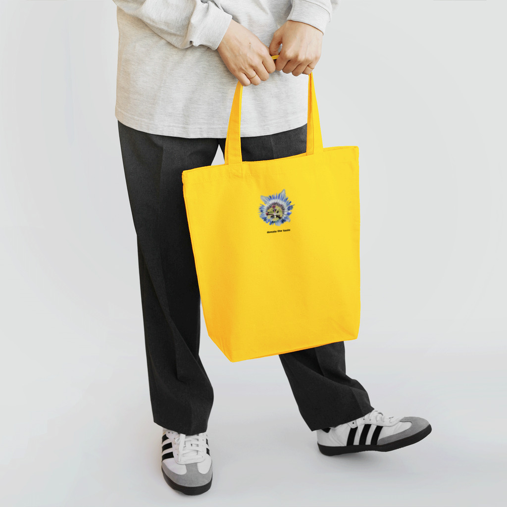 Donate the Taste by Yuui Vision のDonate the Taste (Blue Flower)  Tote Bag