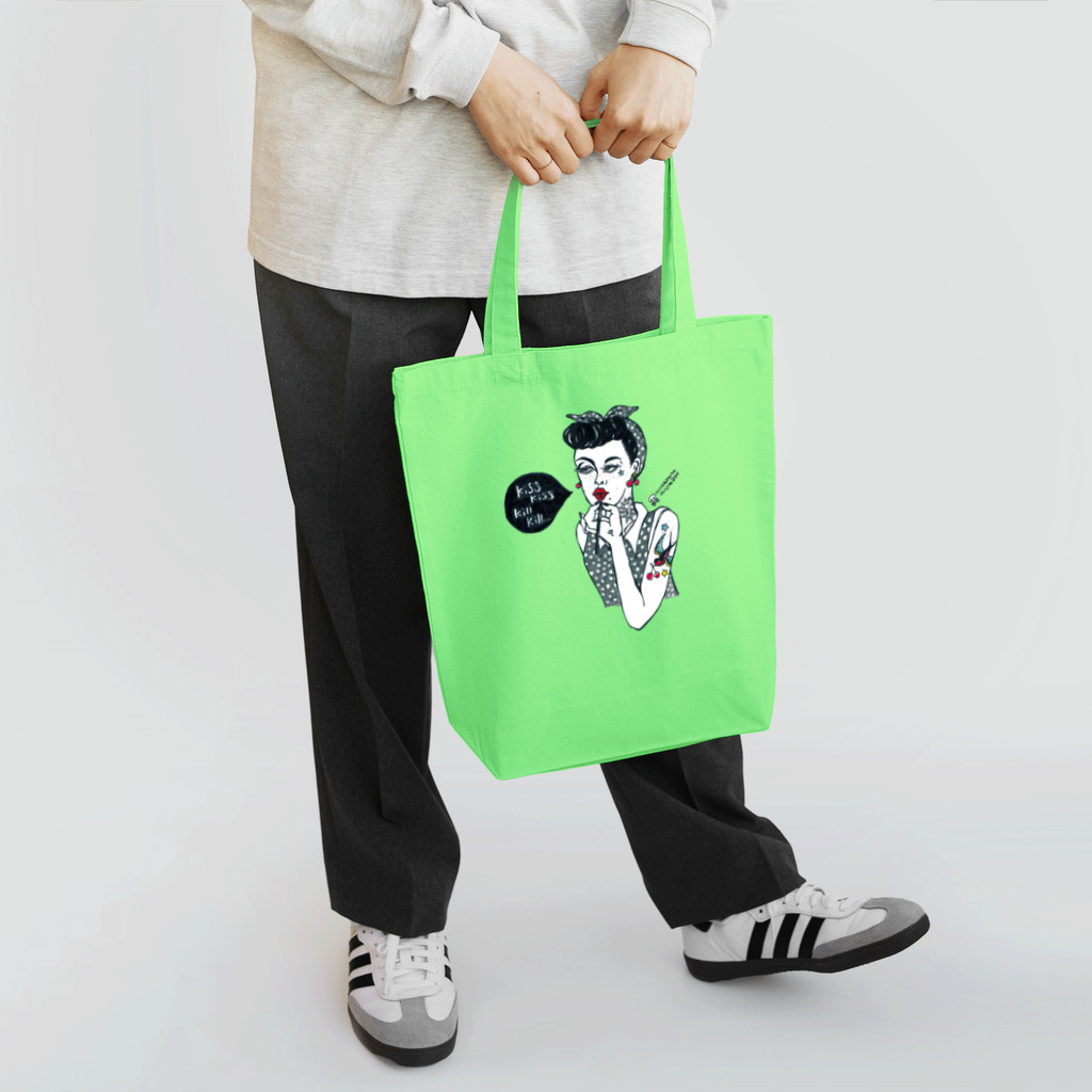 MIHO&SANTAshinjiteBOYSのKISSKISSKILLKILL Tote Bag