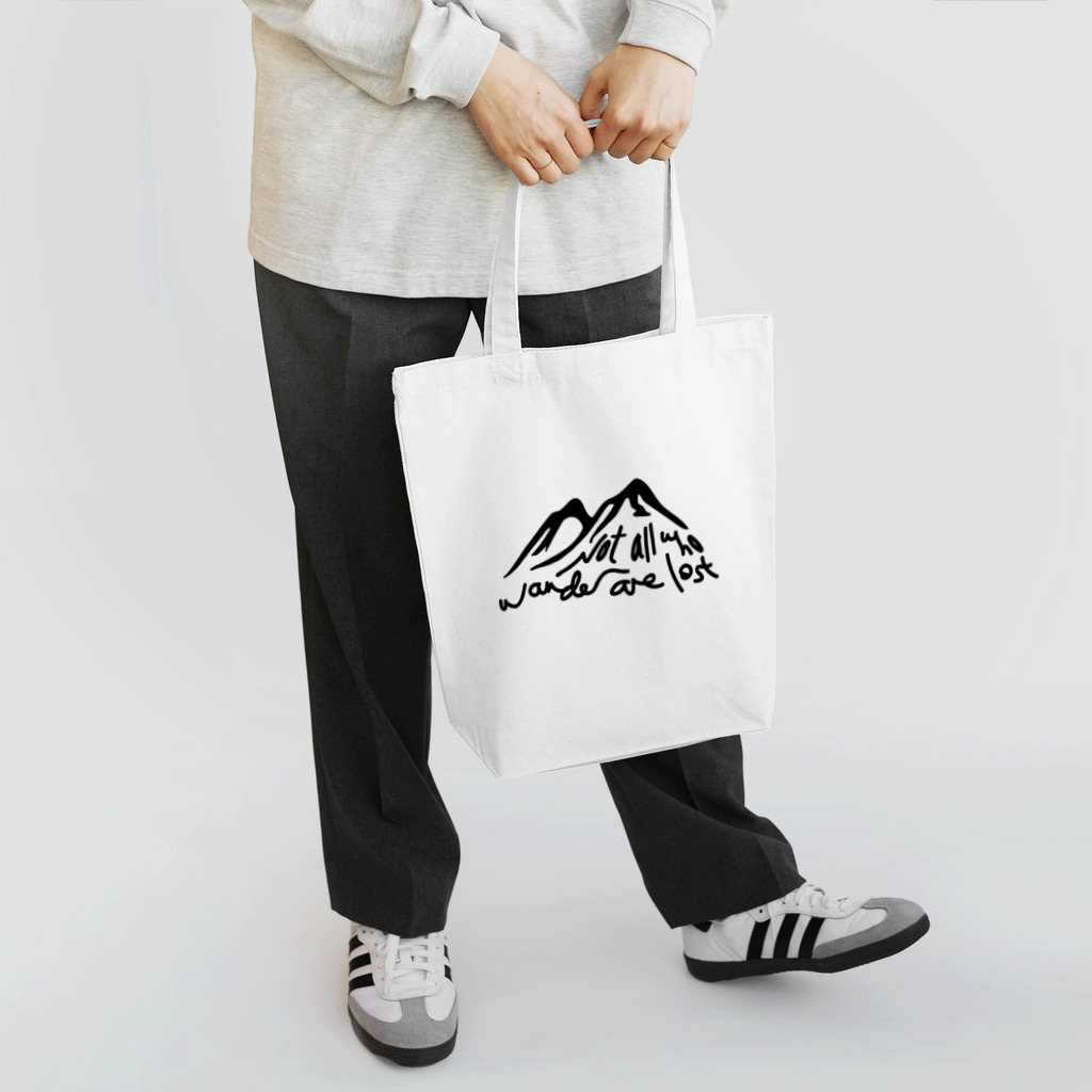 emmacchiのNot All Who Wander Are Lost (黒文字) Tote Bag