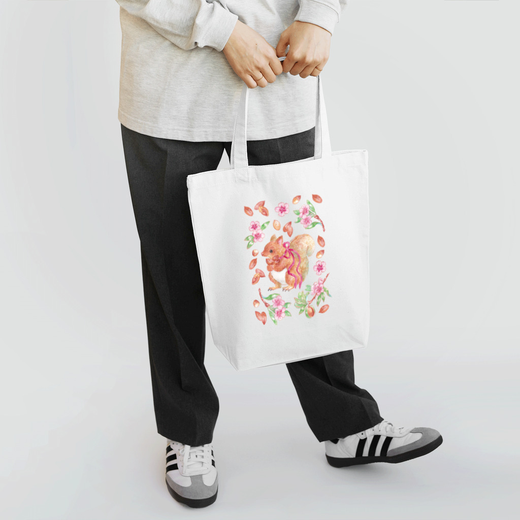 Yukie Shiratori (しらとり ゆきえ)のリスとアーモンド Tote Bag