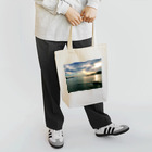 Una Villa Shopの夕焼けの空２ Tote Bag