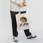 G.O.A.T.designの夏の日差しを満喫する可愛い猫ちゃん トートバッグ