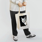 シッポ追いの猫写真店のオッドアイ Tote Bag