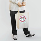 チキン南蛮のオリジナルグッズ売り場の白色小型髭犬シリーズ　ス◯バ風シュナちゃん Tote Bag