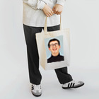 Bob_Americの証明写真機で笑う男 Tote Bag