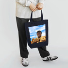 荒ぶるだいすけお兄さんの唐揚げの海に抱かれるかべちん先輩 Tote Bag