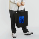 Ad ReinhardtのEndless Blue Tote Bag