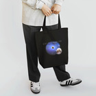 ささがわ なおの宇宙に吸い込まれていくラッコ  Tote Bag